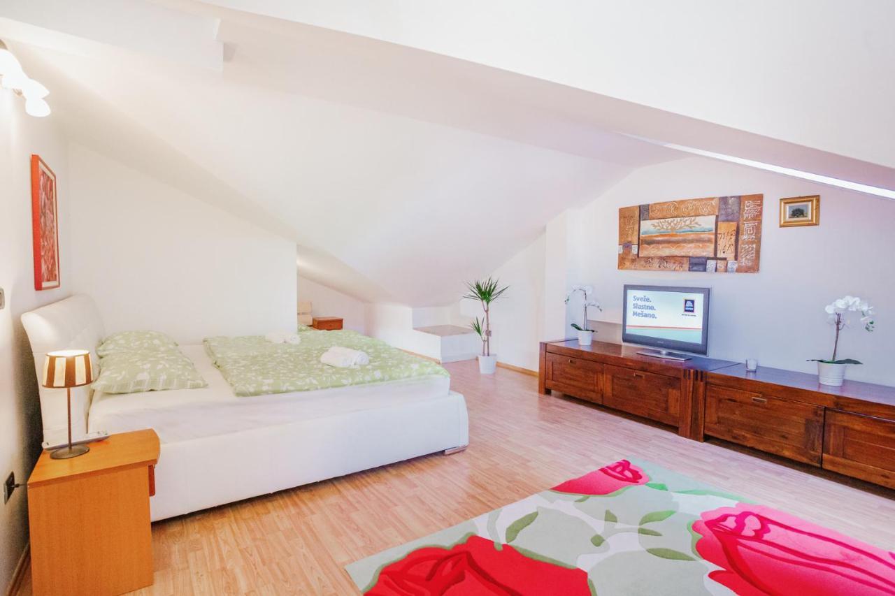 Apartma Pirano Екстериор снимка
